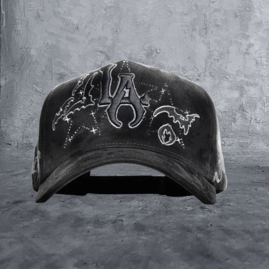 Gorra Innedit X Anymore - LA - MIRI BRUCE WAYNE (PREVENTA)