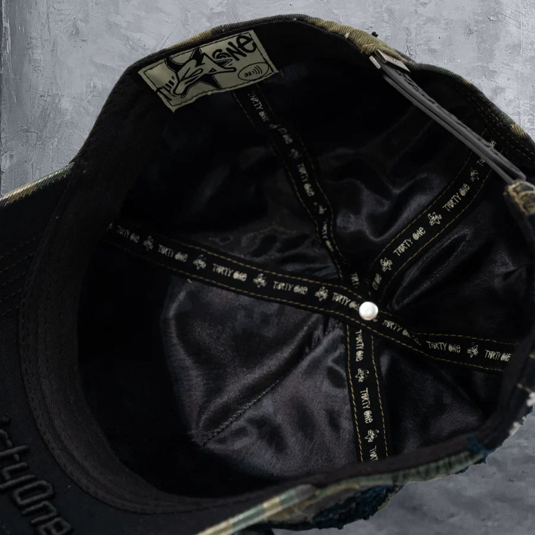 Gorra Thirty One Hats - 31 Blackout "New World Order"